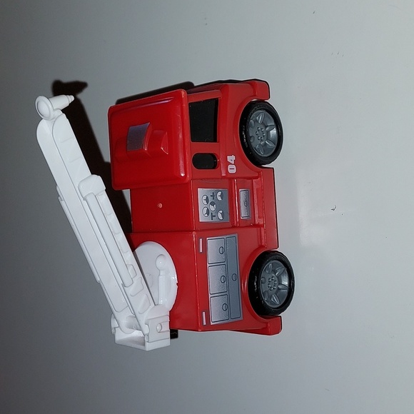 5 Small Vehicles - Picture 5 of 6